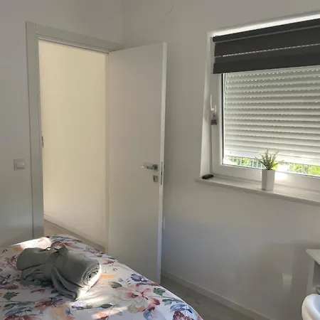 Drenova Apartman Apartment *